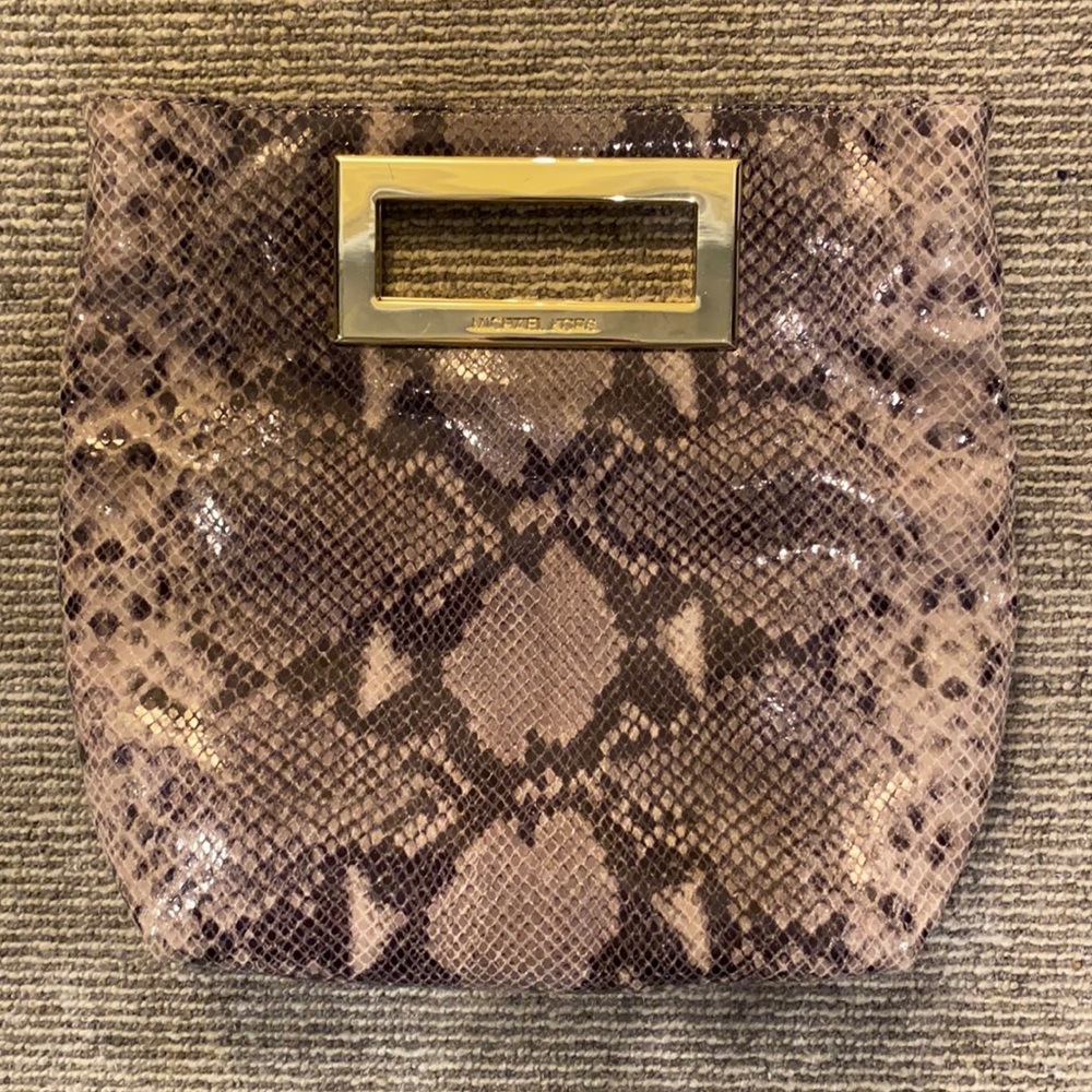 Michael kors purse